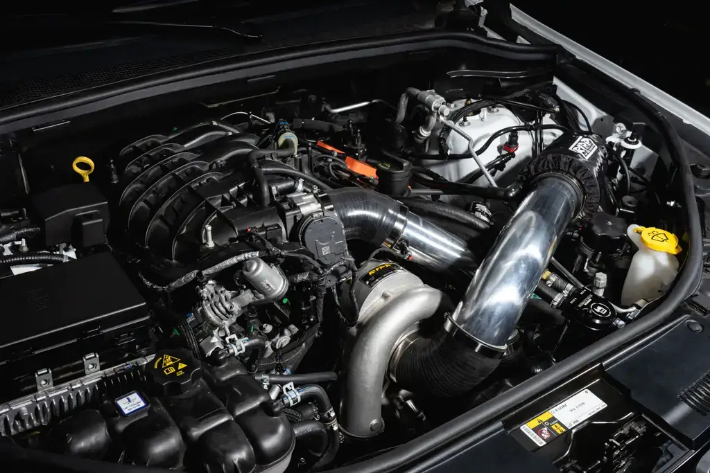 Jeep Grand Cherokee 3.6L 2016-2021 Intercooled V3 Si RIPP Supercharger Kit - Silver